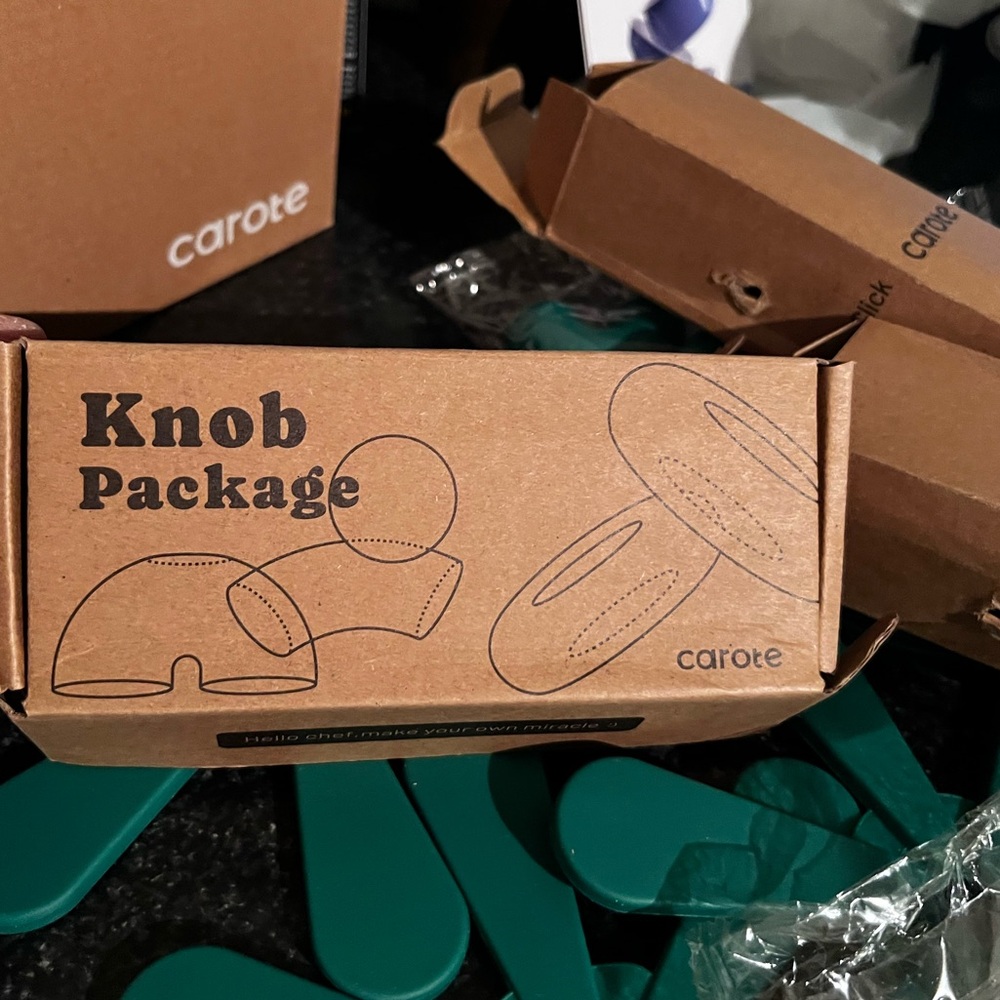 Carote Cookware Forest Green Click On Handles 27 PC Set New In Box - Picture 13 of 17